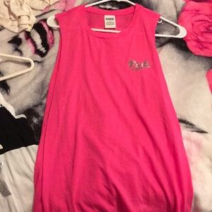 Vs pink tanks